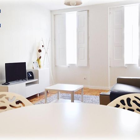 Point Apartment By Jc Porto Luaran gambar